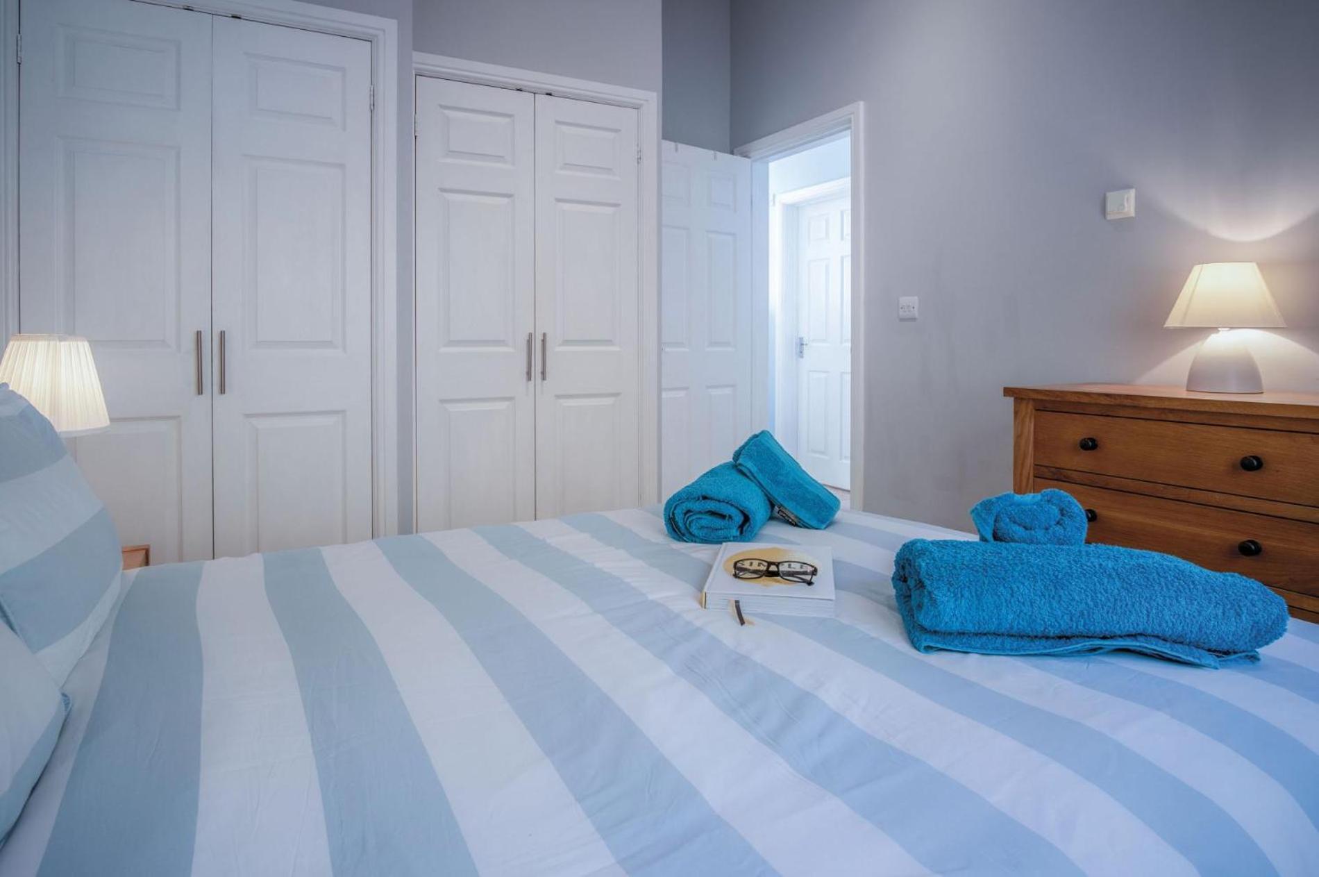 Ewyn Y Don - 2 Bedroom Apartment - Pendine Zewnętrze zdjęcie