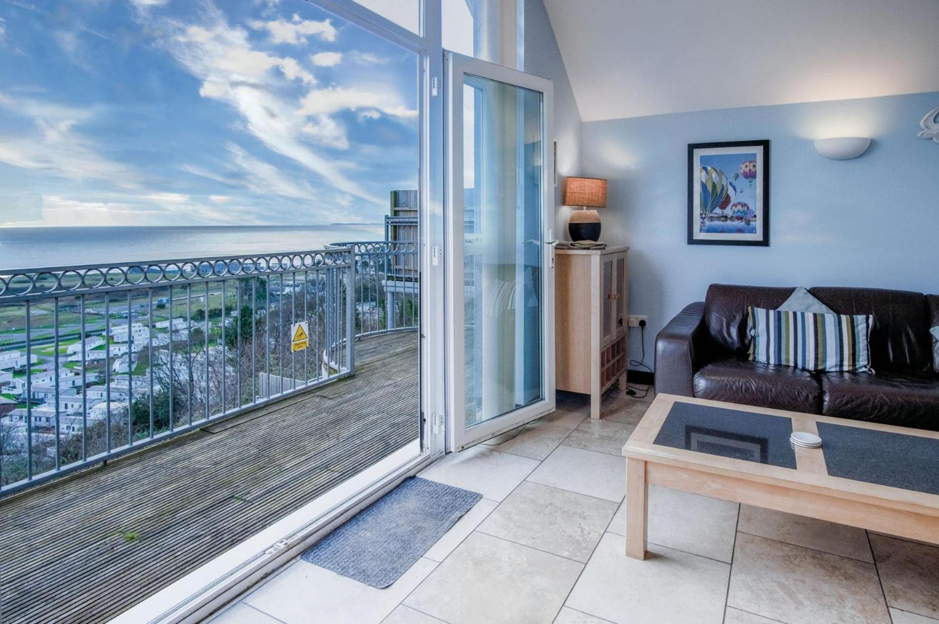 Ewyn Y Don - 2 Bedroom Apartment - Pendine Zewnętrze zdjęcie