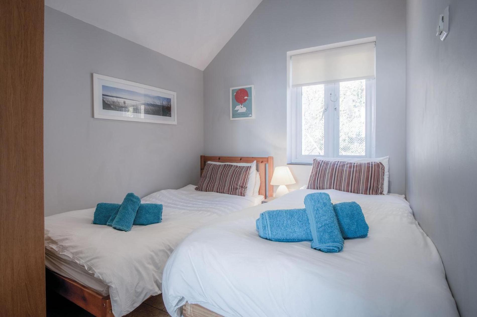 Ewyn Y Don - 2 Bedroom Apartment - Pendine Zewnętrze zdjęcie