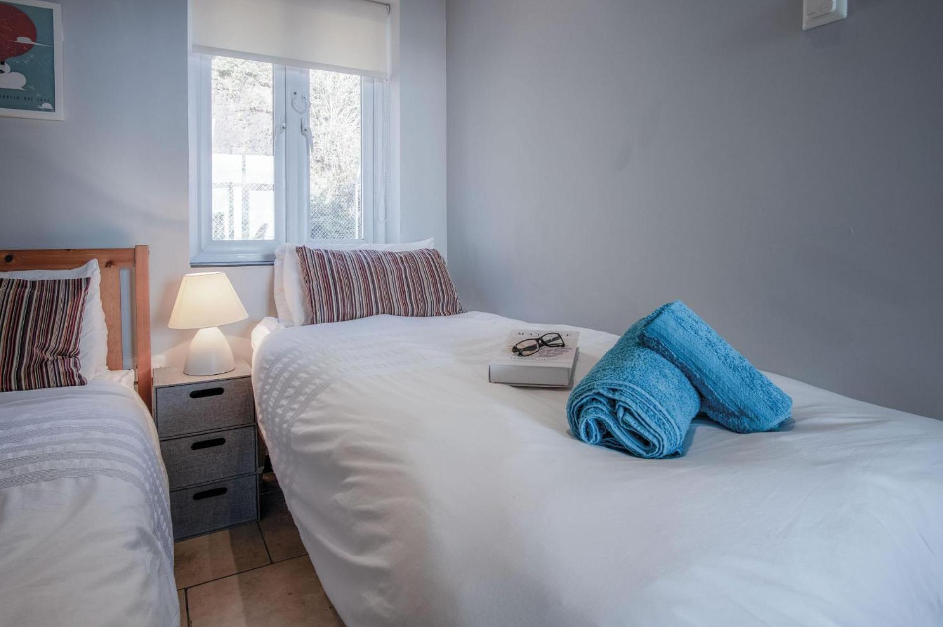 Ewyn Y Don - 2 Bedroom Apartment - Pendine Zewnętrze zdjęcie